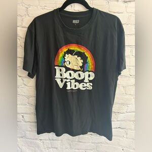 5/$20 Betty Boop Brisco Brands Boop Vibes‎ Wink Rainbow Black Tee Shirt Sz Large